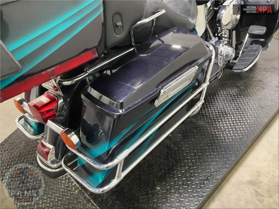 2004 Harley-Davidson FLHTCUI ULTRA CLASSIC ELECTRA GLIDE — фото 26