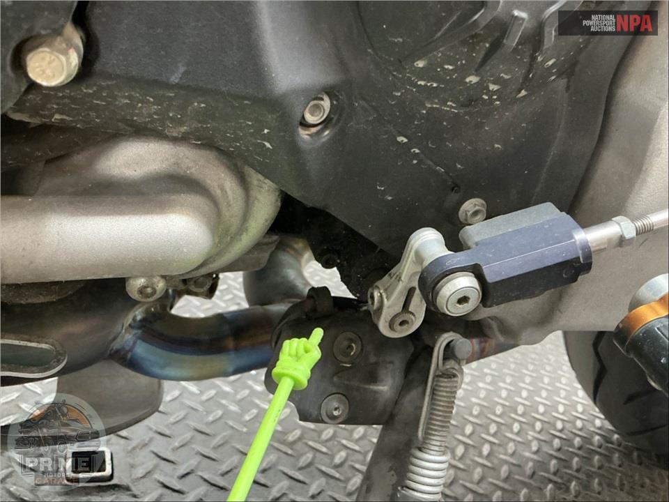 2016 Aprilia TUONO V4 1100 RR FACTORY ABS — фото 10