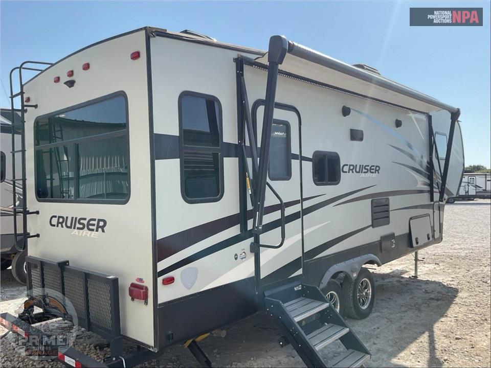 2018 Crossroads Rv M-25 RL - CRUISER AIRE FIFTH WHEEL SERIES — фото 4