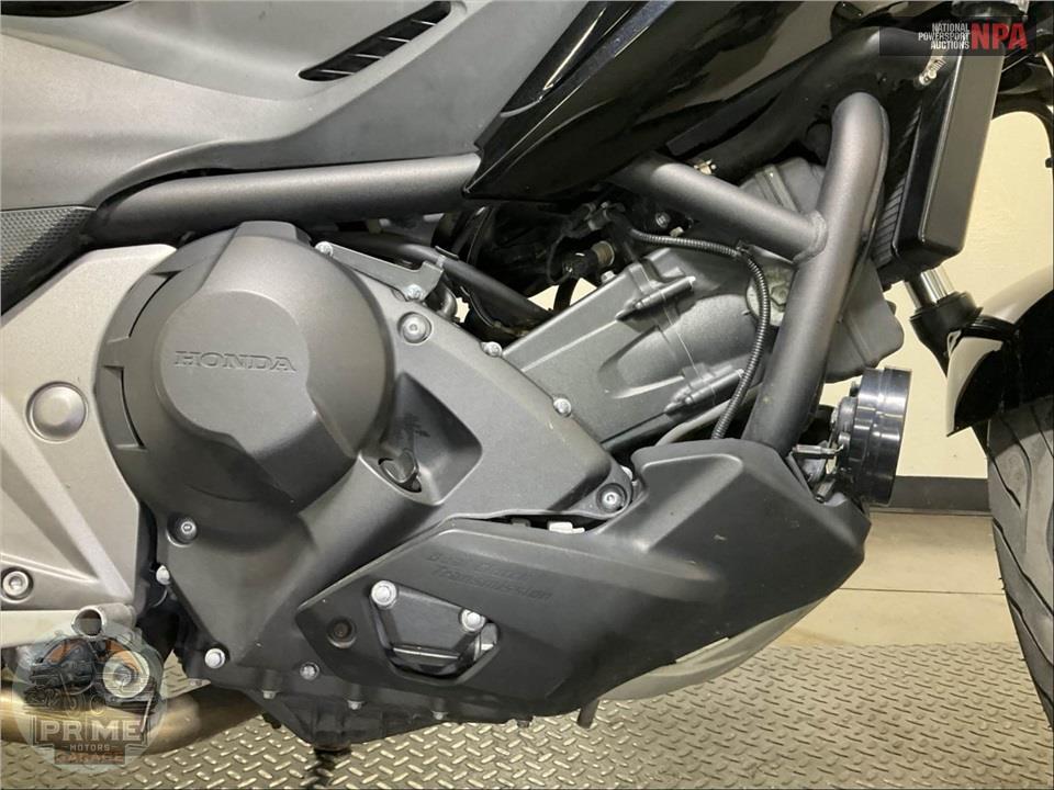 2015 Honda NC700XDF DCT (ABS) — фото 6