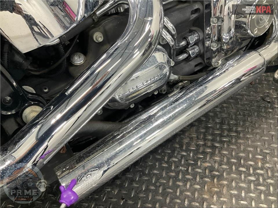2010 Harley-Davidson FLSTC HERITAGE SOFTAIL CLASSIC — фото 12