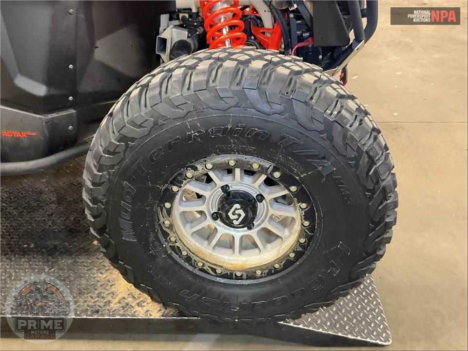 2023 Can-Am MAVERICK X3 MAX X RS TURBO RR 72 (BLUE/TAN/RED) — фото 17