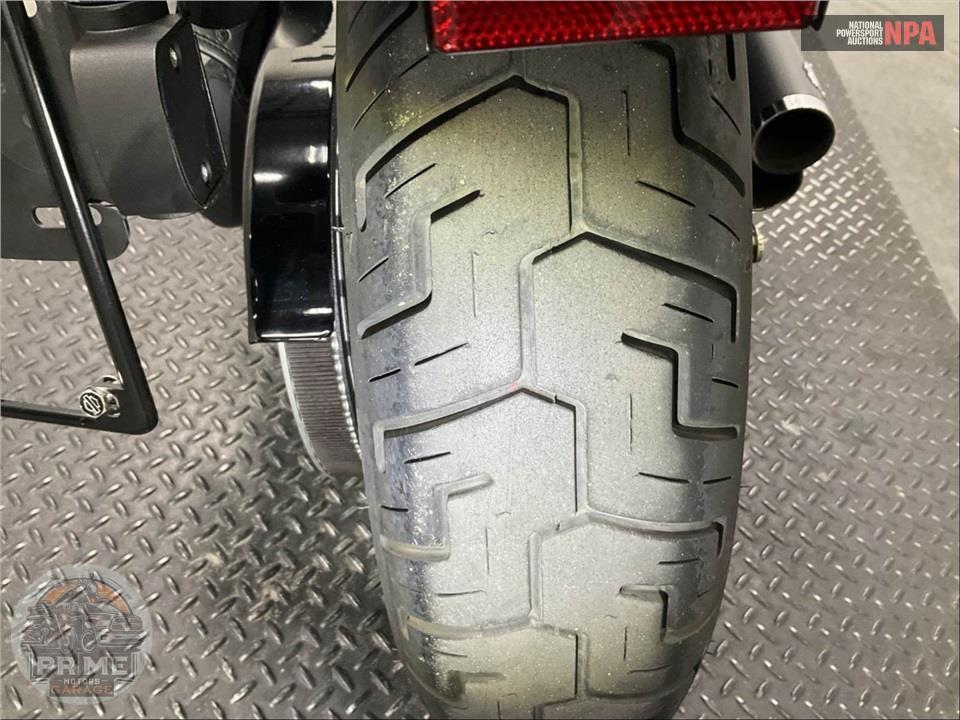 2020 Harley-Davidson FLSL SOFTAIL SLIM — фото 17