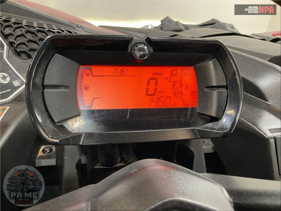 2025 Can-Am MAVERICK X3 MAX DS TURBO (RED & SILVER) — фото 6