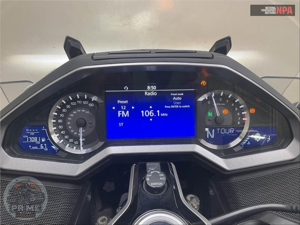 2018 Honda GL1800D GOLDWING TOUR DCT (BLUE) — фото 5