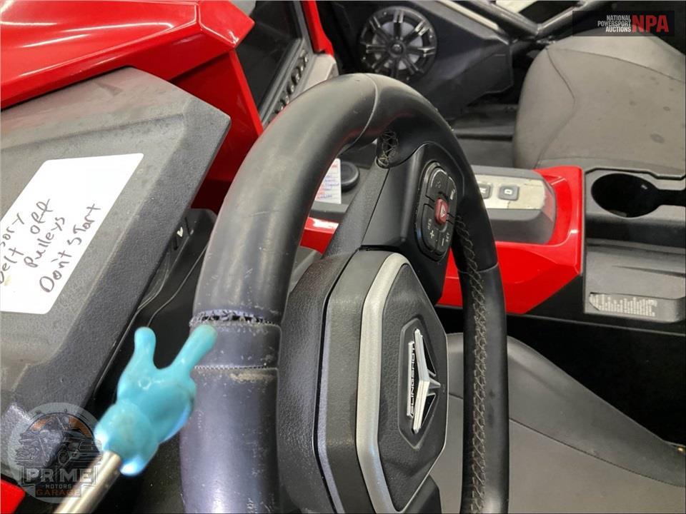 2021 Polaris SLINGSHOT SL AUTODRIVE — фото 21