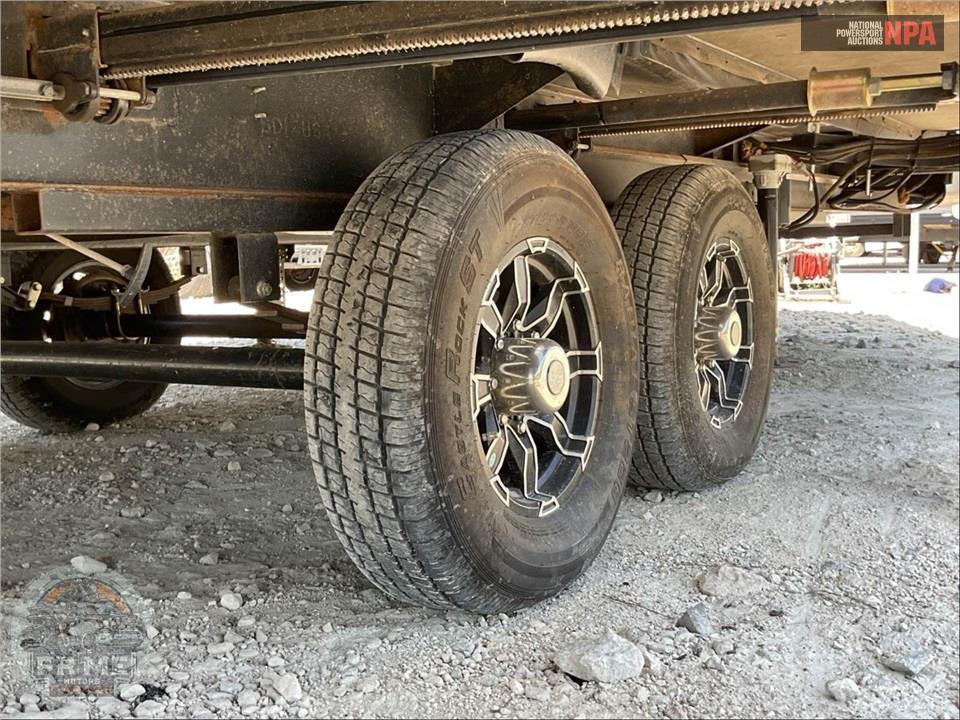 2021 Sabre By Forest River M-36BHQ - FIFTH WHEEL SERIES — фото 45