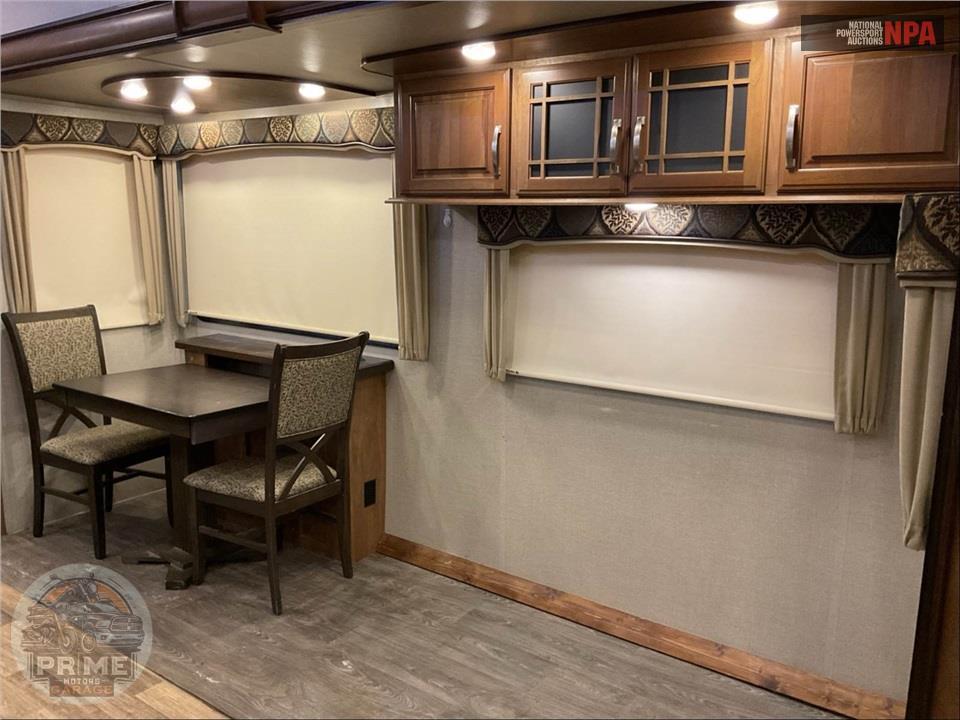 2017 Keystone Rv M-3811 MS - MONTANA FIFTH WHEEL SERIES — фото 8