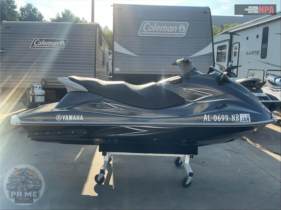 2013 Yamaha WAVE RUNNER VX DELUXE — фото 1