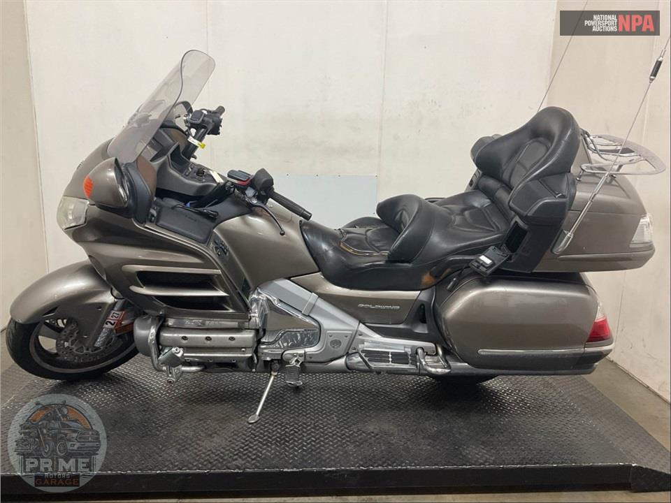 2006 Honda GL1800HPN6 GOLDWING — фото 3