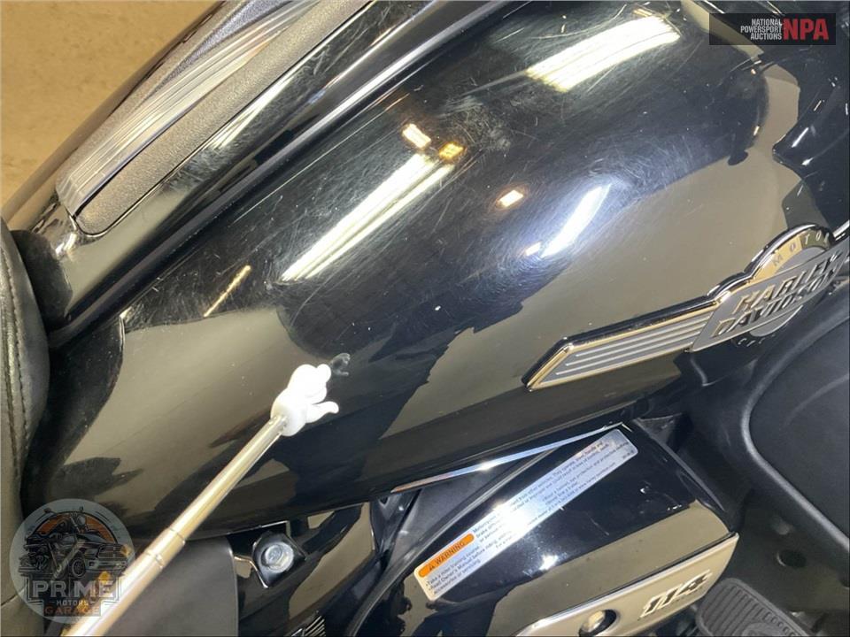 2023 Harley-Davidson FLTRK ROAD GLIDE LIMITED — фото 19