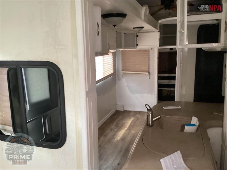 2007 Keystone Rv M-3600 RE - MONTANA FIFTH WHEEL SERIES — фото 6