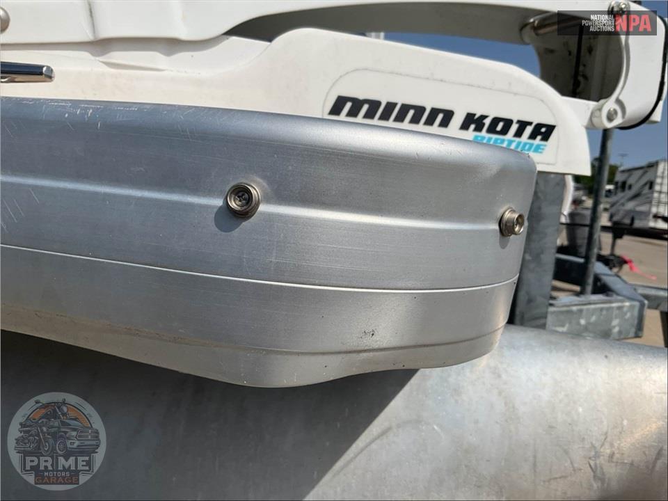 2012 Godfrey Marine 200 SWEETWATER PREMIUM SERIES L=22/E=1-90HP YAMAHA OB — фото 7