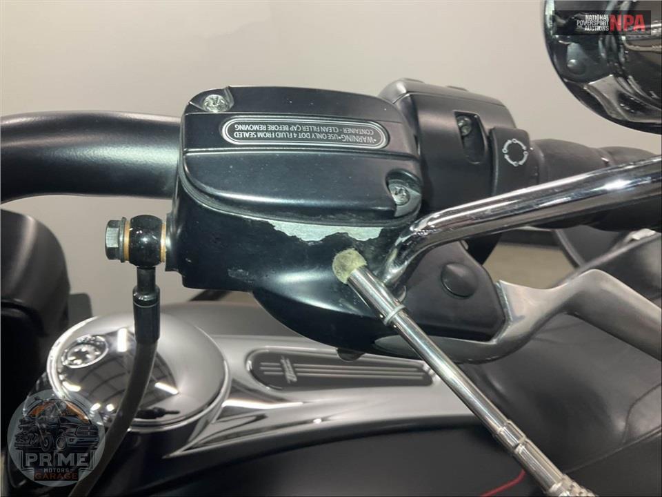 2015 Harley-Davidson FLTRXS ROAD GLIDE SPECIAL — фото 28