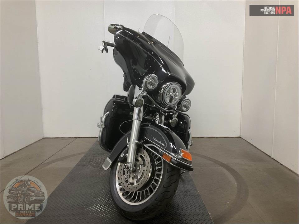 2012 Harley-Davidson FLHTCU UL CLSC EL GLIDE — фото 2
