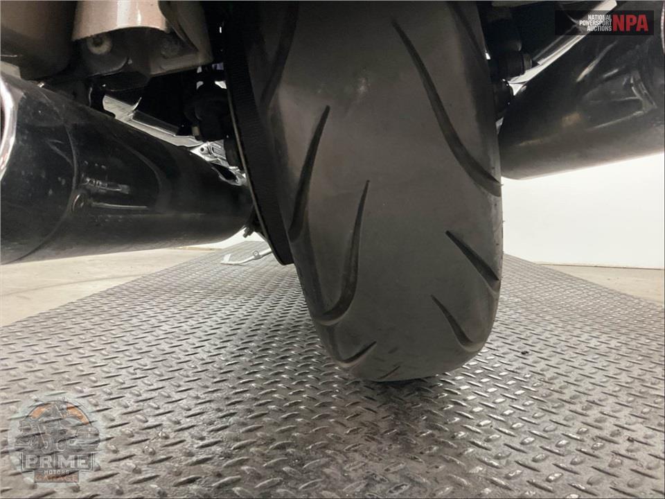2017 Harley-Davidson FLHTKSE CVO ULTRA LIMITED — фото 23