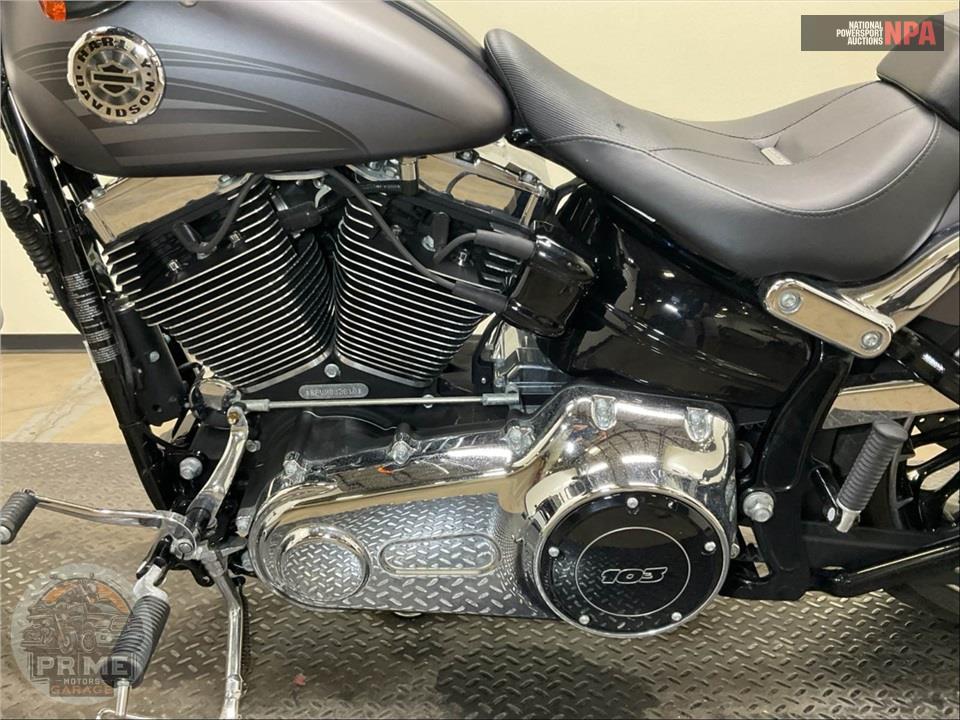 2017 Harley-Davidson FXSB BREAKOUT — фото 7
