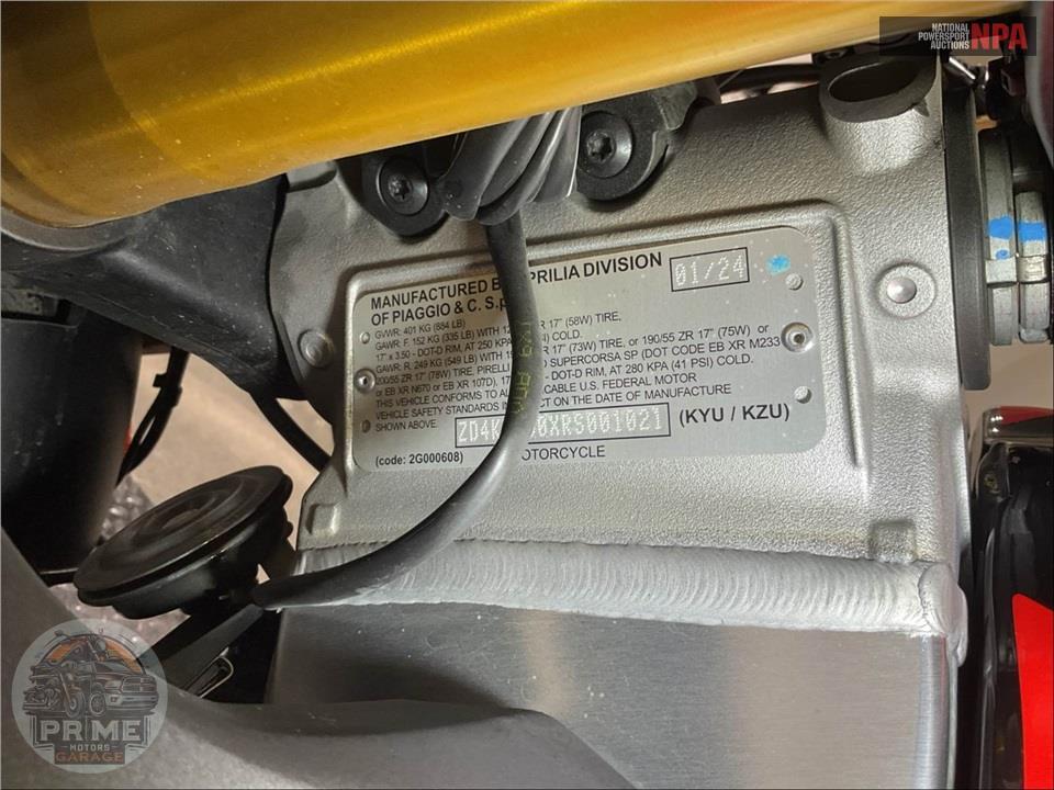 2024 Aprilia TUONO V4 FACTORY 1100 — фото 19