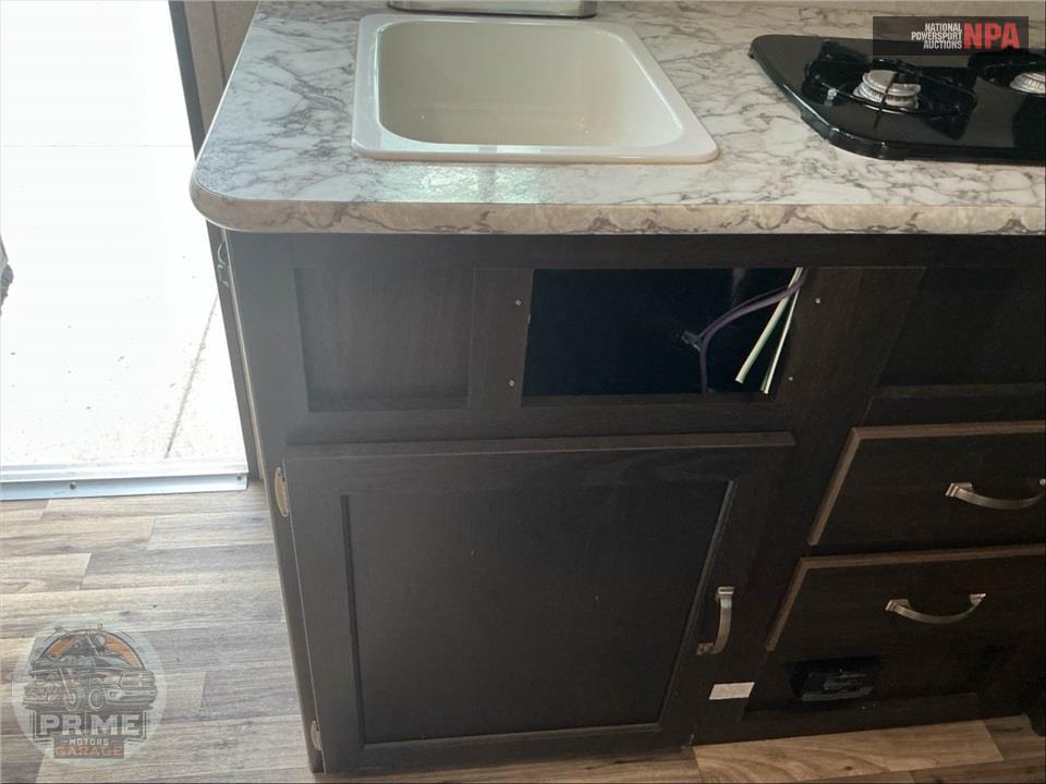 2019 Keystone Rv M-1790 FQ - SUMMERLAND SERIES — фото 16
