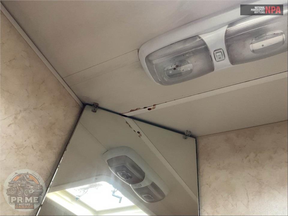 2011 Coachmen By Forest River M-31 FK FORD E45 - FREELANDER SERIES — фото 45