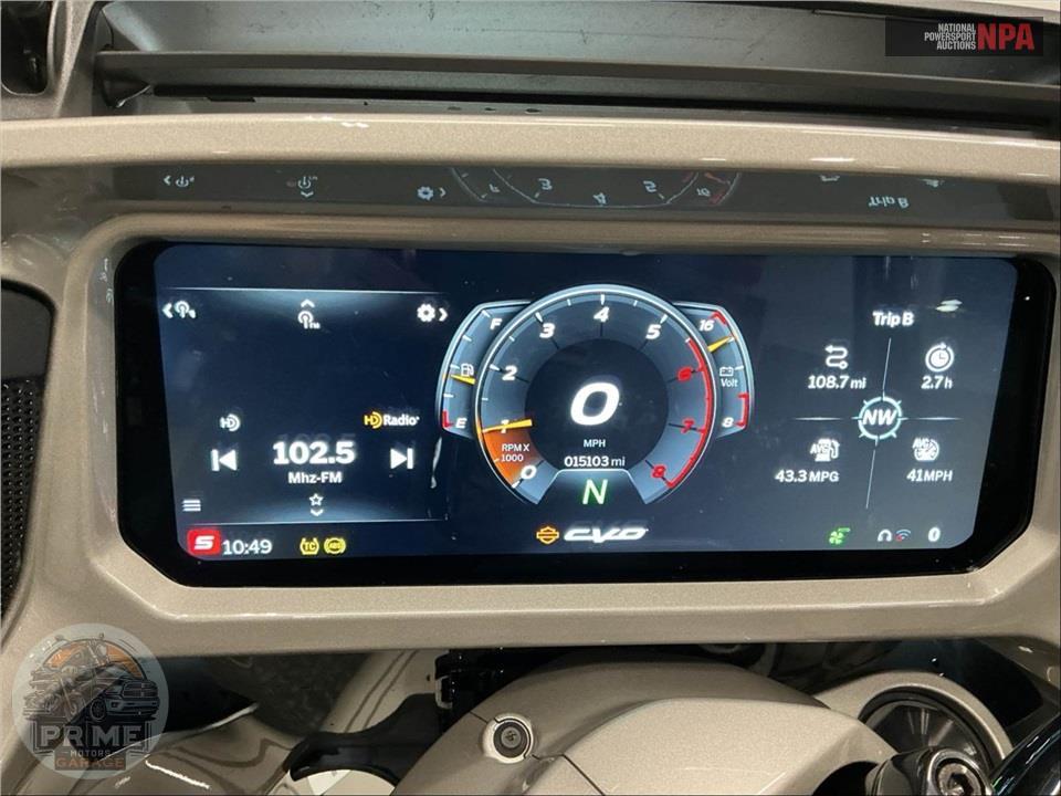 2023 Harley-Davidson FLTRXSE CVO ROAD GLIDE — фото 5