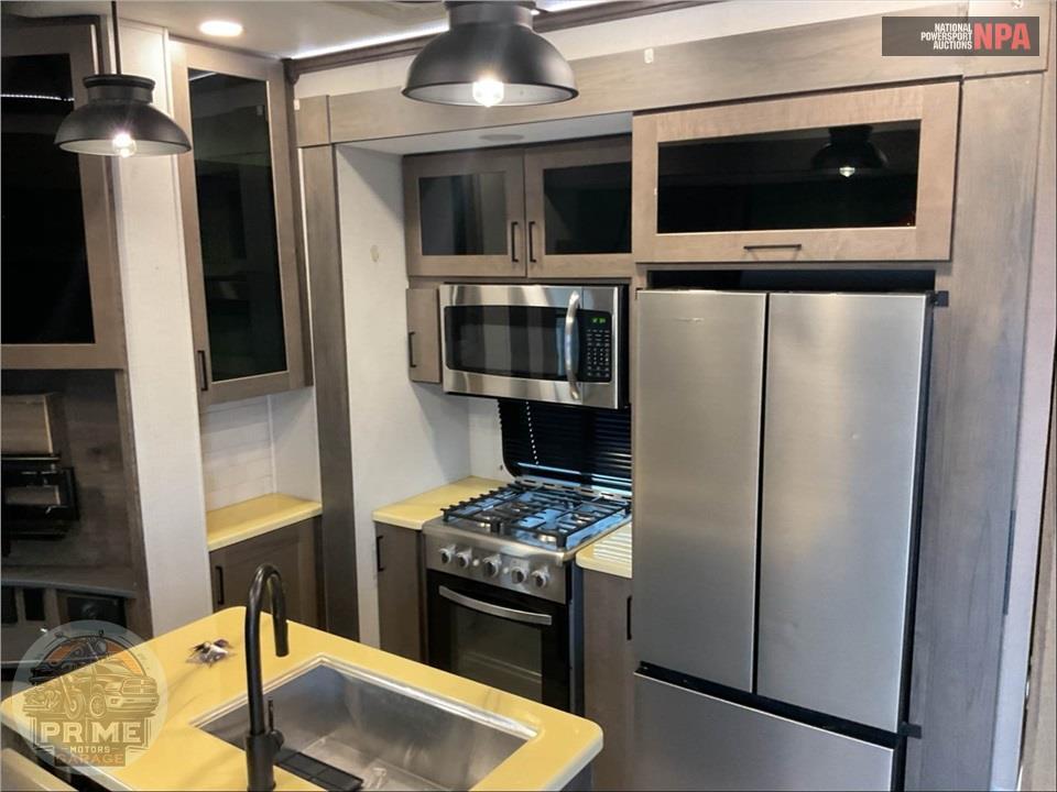 2021 Alliance Rv M-41V15 - VALOR TOY HAULER TOY HAULER SERIES — фото 6