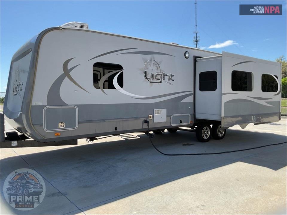 2016 Highland Ridge Rv M-272RLS - LIGHT SERIES — фото 2