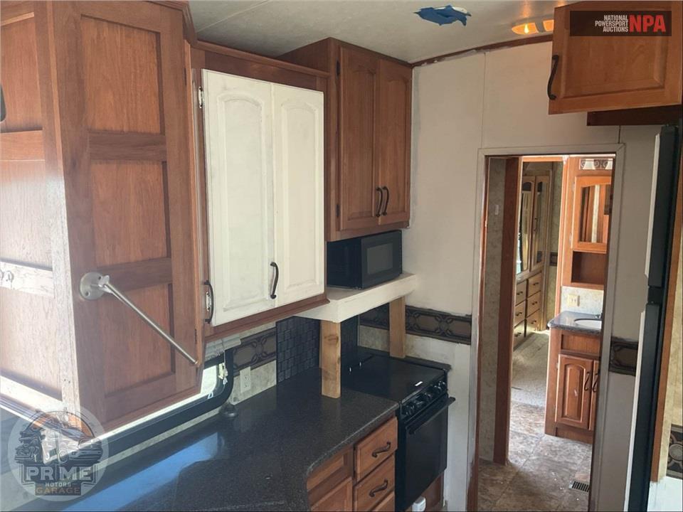 2012 Keystone Rv M-3750 FL - MONTANA BIG SKY FIFTH WHEEL SERIES — фото 8