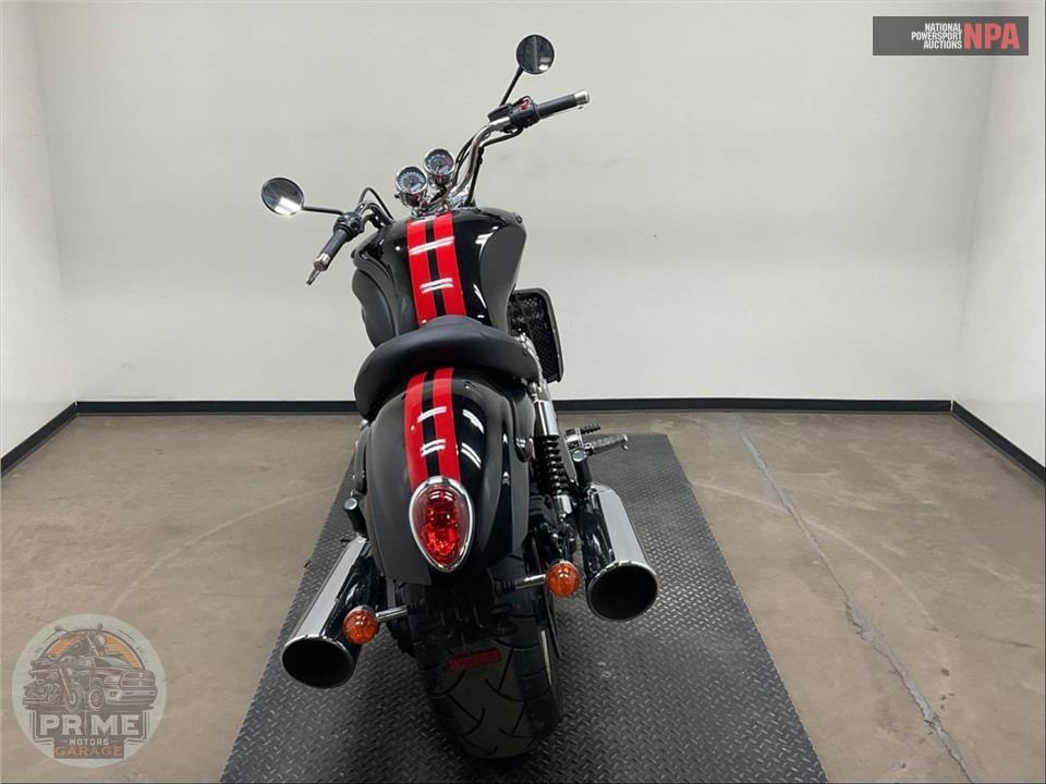 2018 Triumph ROCKET III ROADSTER — фото 4