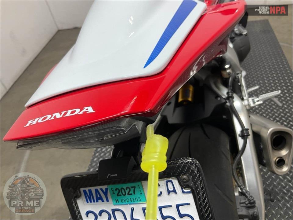 2014 Honda CBR1000RR SP — фото 10