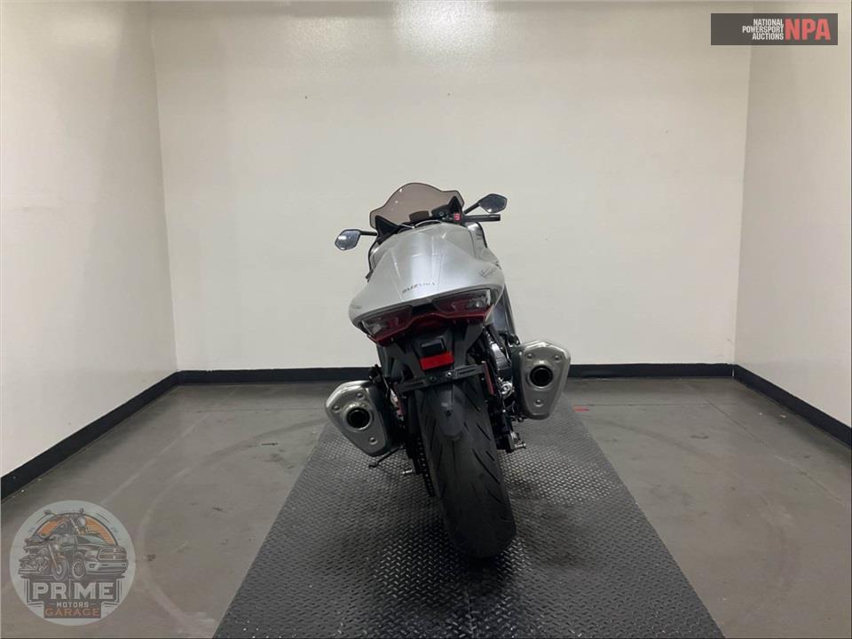 2022 Suzuki GSX1300RRM2 HAYABUSA — фото 4