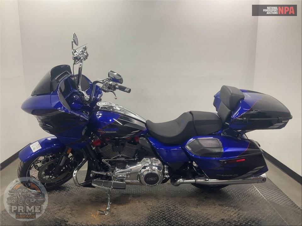 2025 Harley-Davidson FLTRXSE CVO ROAD GLIDE — фото 3