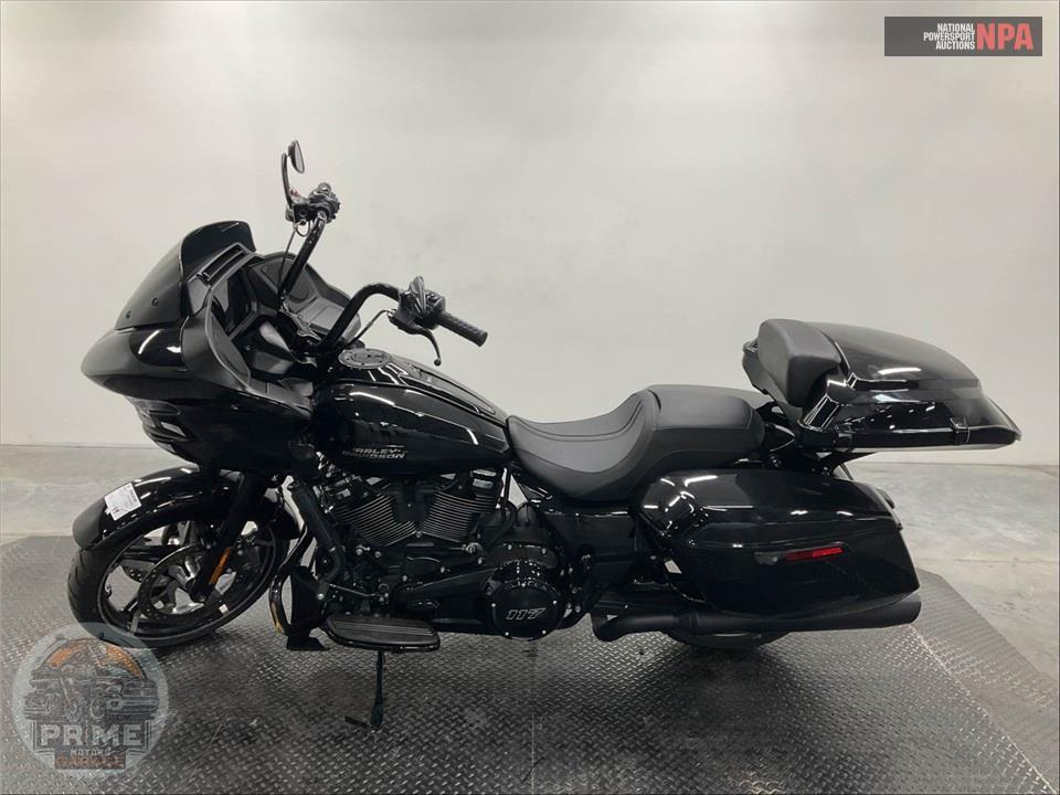 2025 Harley-Davidson FLTRX ROAD GLIDE — фото 3