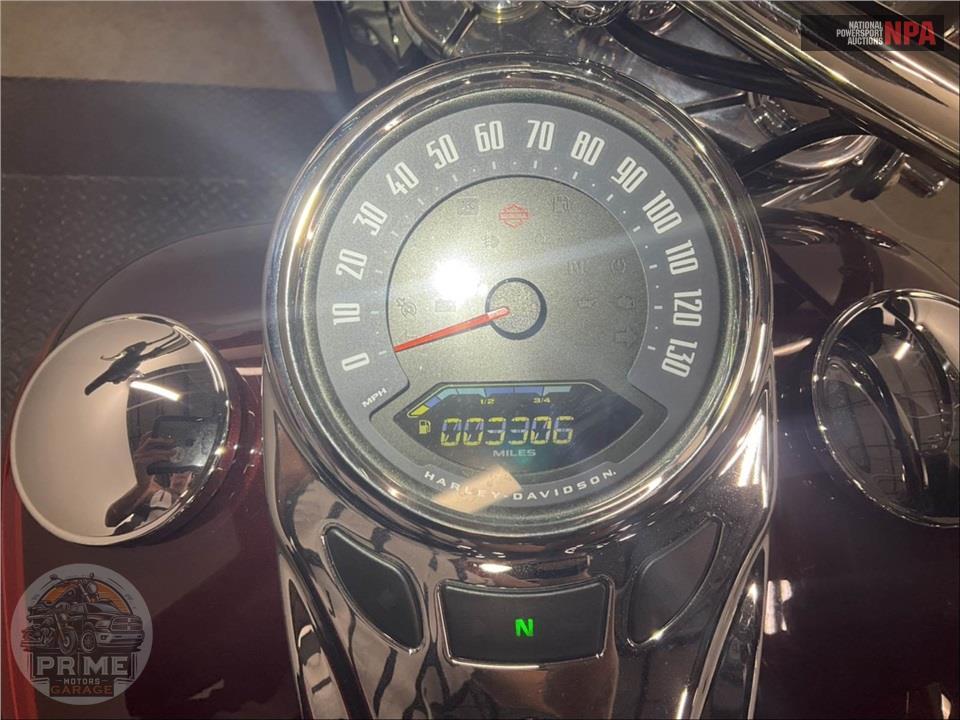 2018 Harley-Davidson FLDE DELUXE — фото 5