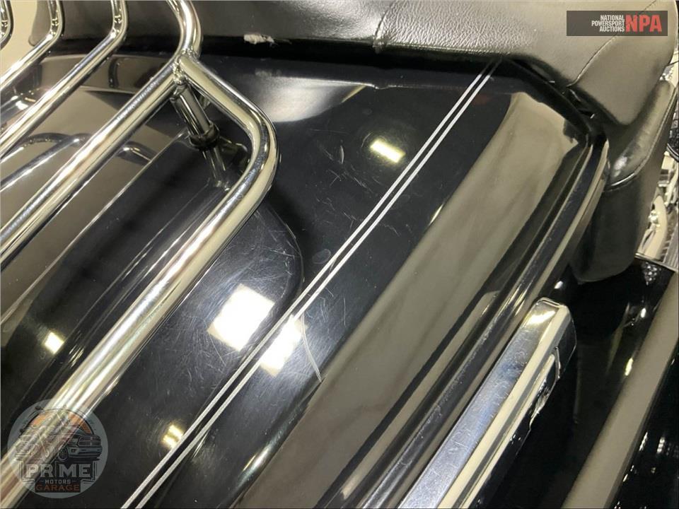 2014 Harley-Davidson FLHTCUTG TRIGLIDE ULTRA CLASSIC — фото 23