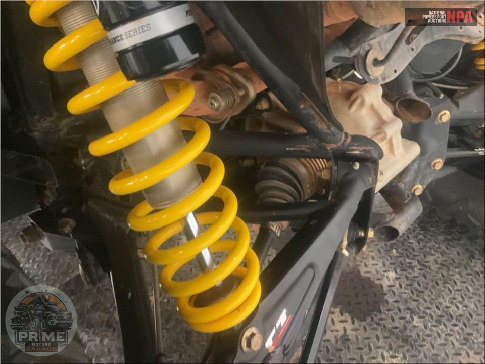 2017 Can-Am MAVERICK 1000R X XC — фото 12