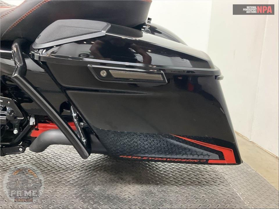 2023 Harley-Davidson FLTRK ROAD GLIDE LIMITED — фото 16