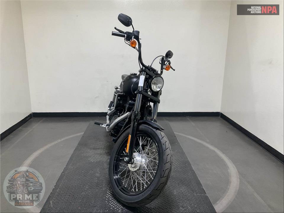 2017 Harley-Davidson FXDB STREET BOB — фото 2