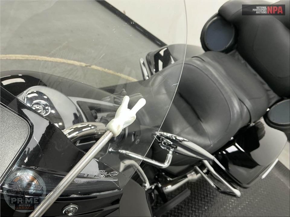 2023 Harley-Davidson FLHTK ELECTRA GLIDE ULTRA LIMITED — фото 14