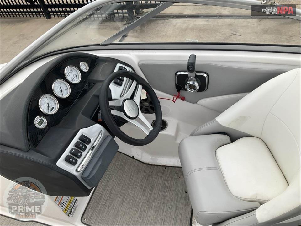 2019 Regal Marine 1900 ES L=20/E=1- 200HP VOLVO SD — фото 20