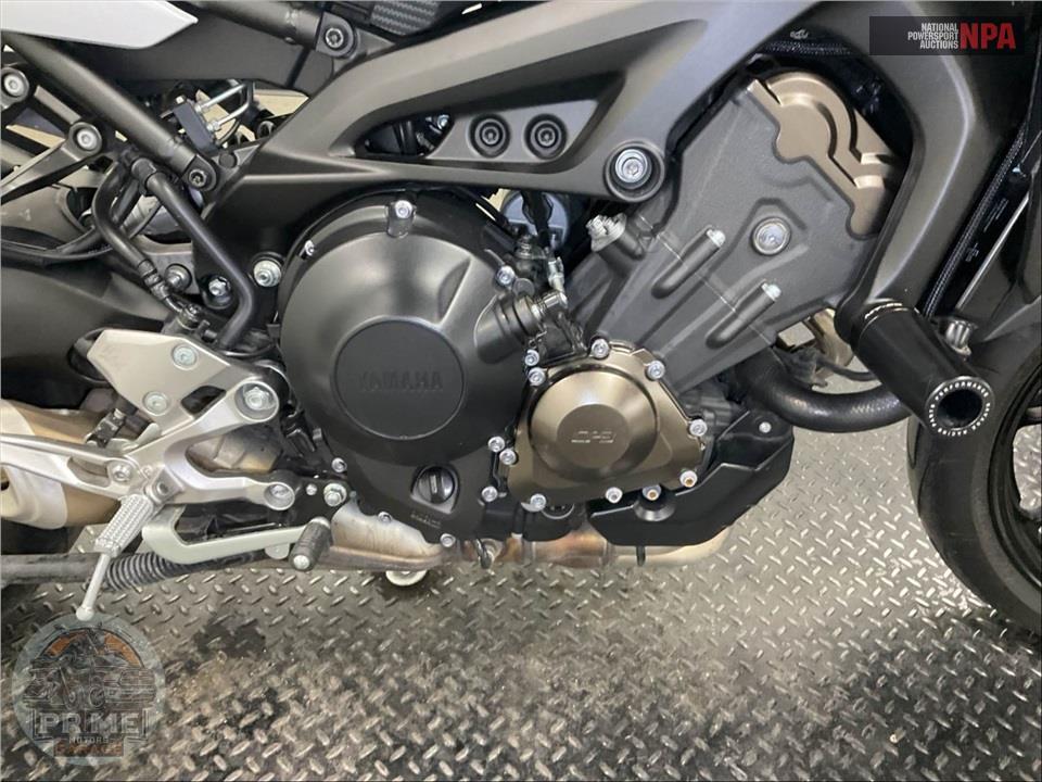 2017 Yamaha FJ-09 — фото 6
