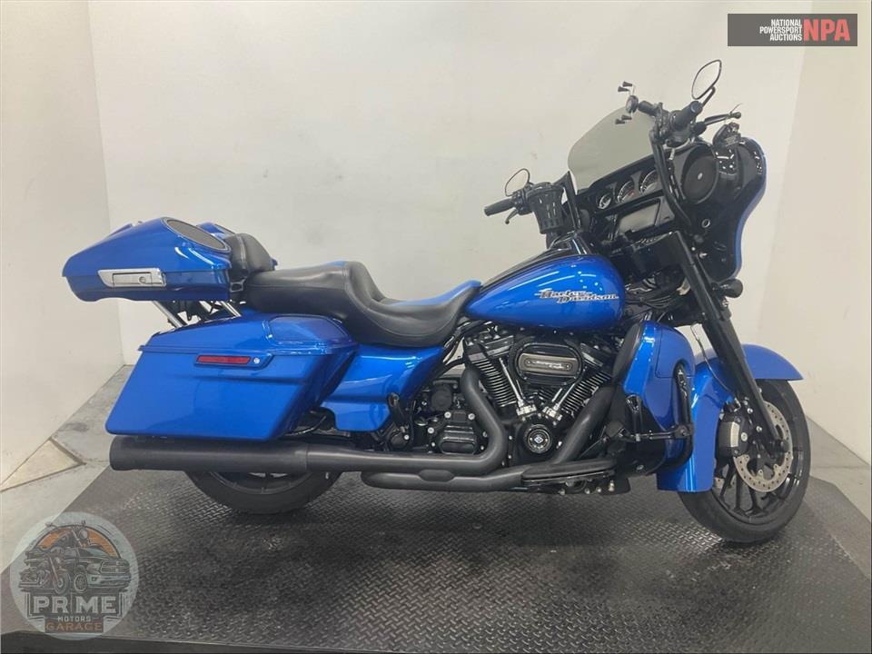 2018 Harley-Davidson FLHXS STREET GLIDE SPECIAL — фото 1
