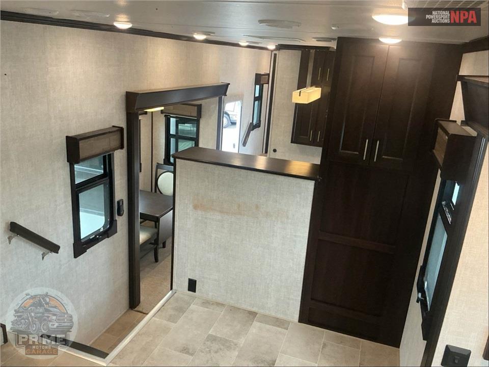 2021 Palomino By Forest River M-389FLC - COLUMBUS FIFTH WHEEL SERIES — фото 8