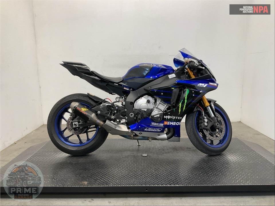 2015 YAMAHA YZF-R1