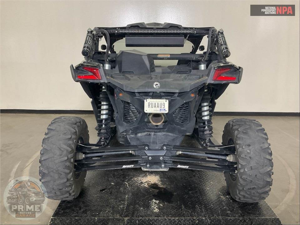 2018 Can-Am MAVERICK X3 X RS TURBO R — фото 4