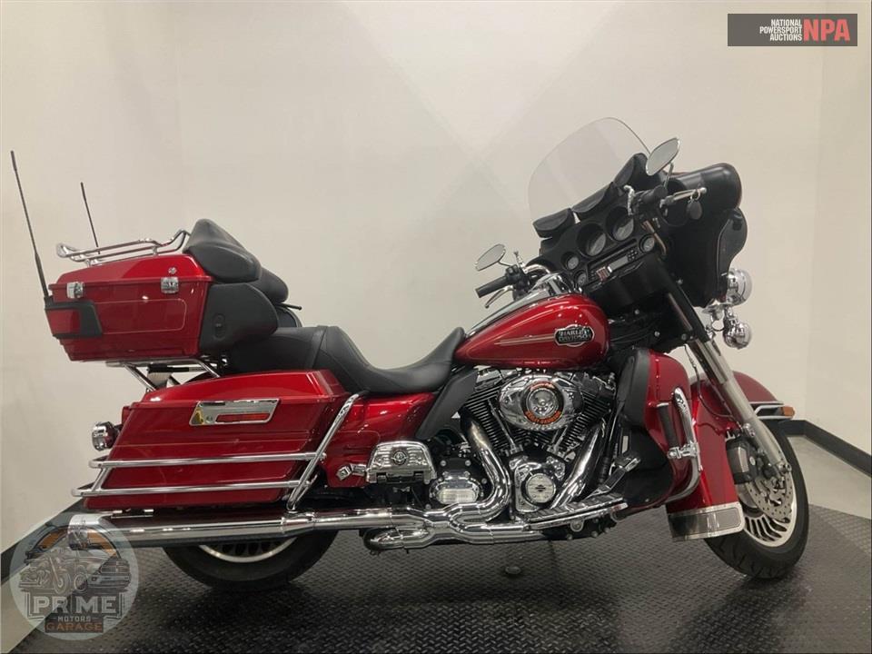 2012 Harley-Davidson FLHTCU UL CLSC EL GLIDE — фото 1