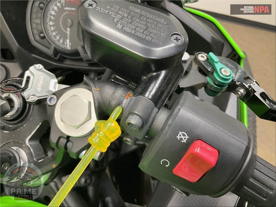 2023 Kawasaki EX400HPFAN NINJA 400  KRT EDITION — фото 18