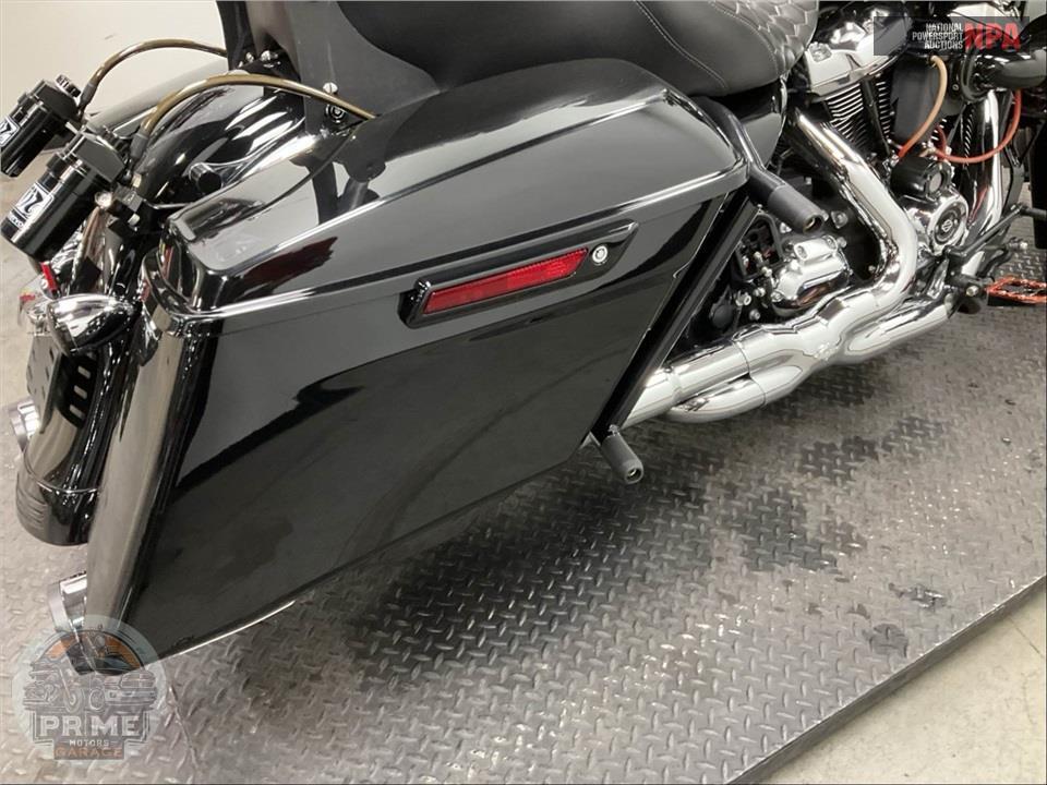 2023 Harley-Davidson FLHXS STREET GLIDE SPECIAL — фото 28