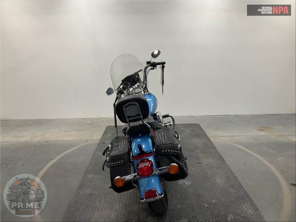 2011 Harley-Davidson FLSTC HRTG SFTL CLSC — фото 4