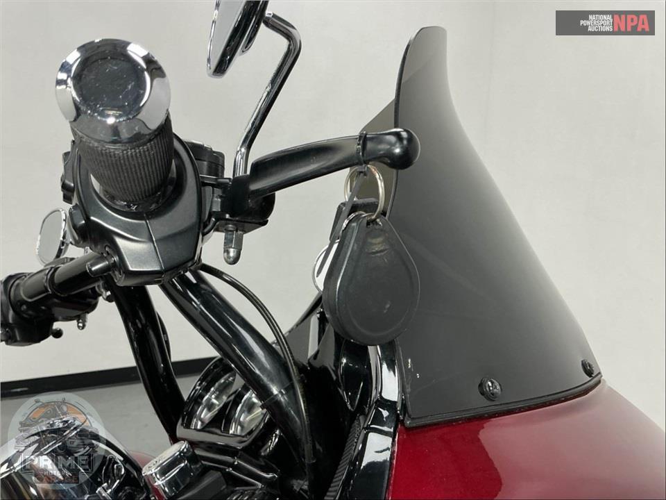 2017 Harley-Davidson FLTRXS ROAD GLIDE SPECIAL — фото 12